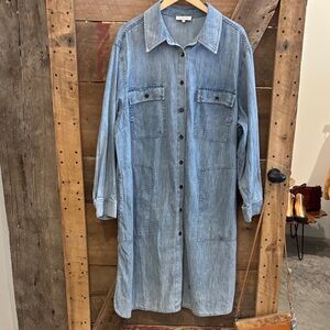 Like new without tags, Lafayette, 148 denim dress